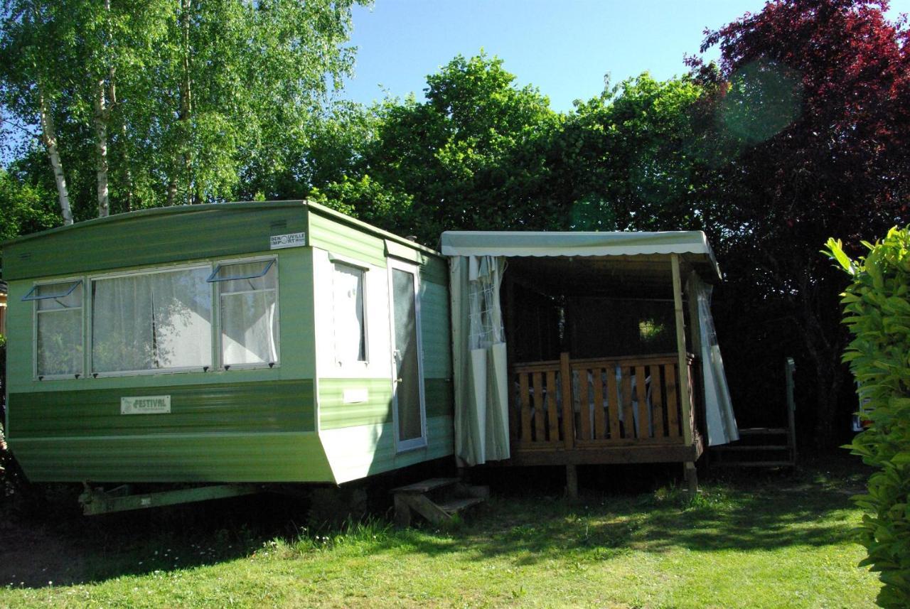 Camping Smile & Braudieres Mezieres-sous-Lavardin Exterior photo