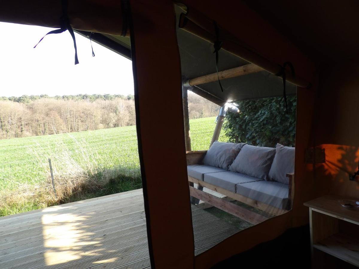 Camping Smile & Braudieres Mezieres-sous-Lavardin Exterior photo
