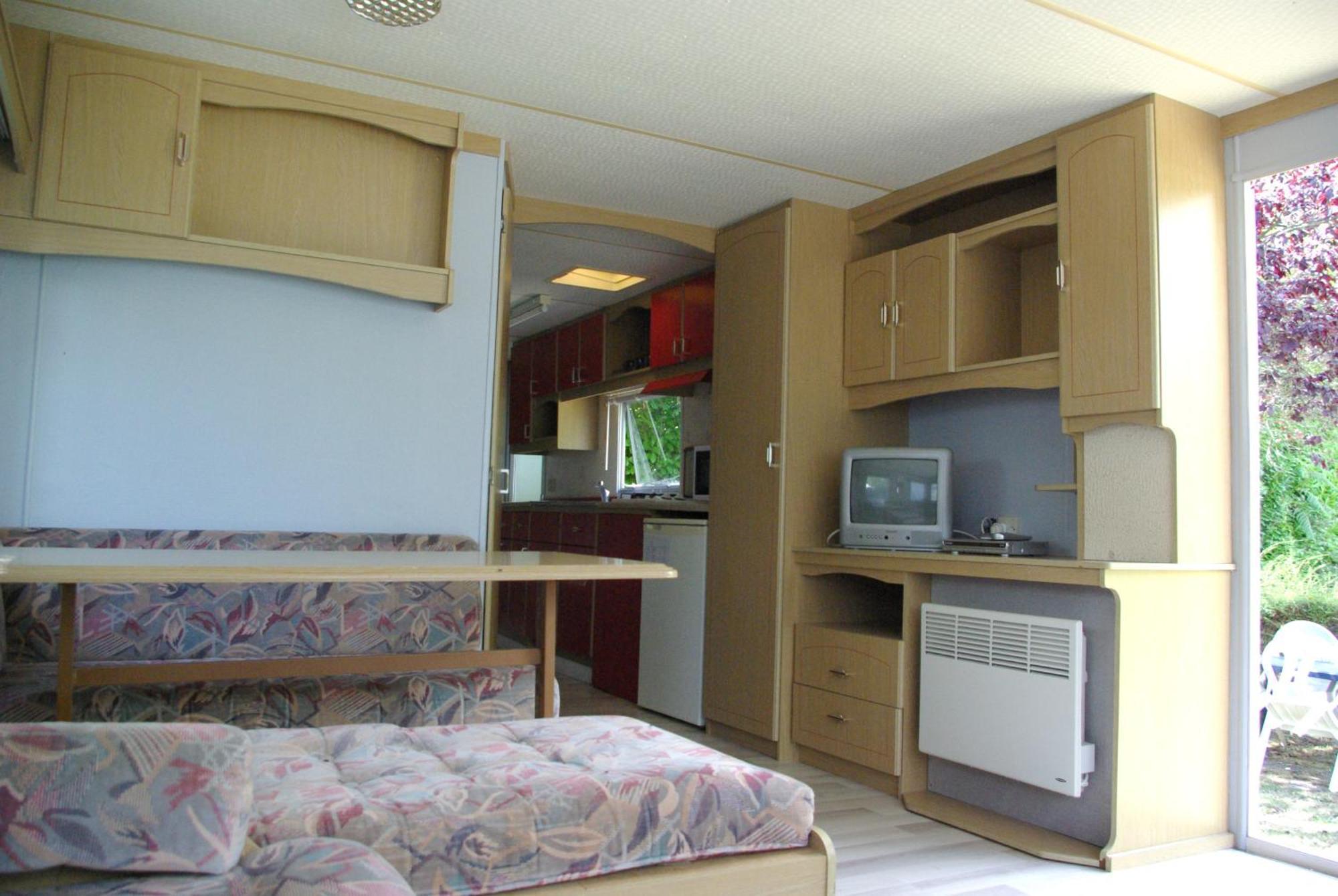 Camping Smile & Braudieres Mezieres-sous-Lavardin Room photo
